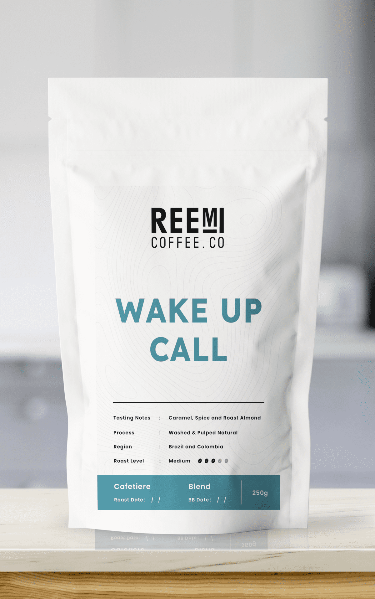 Wake Up Call – Blend notes of Caramel, Spice and Roast Almond